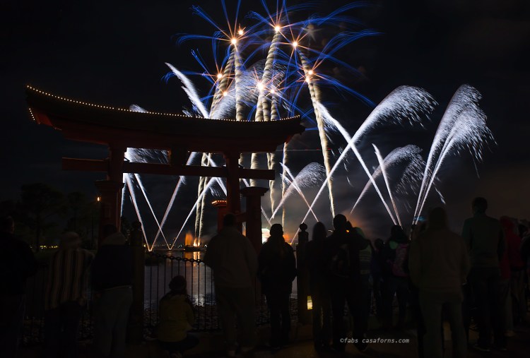 Leica M 240, Elmarit 24mm ASPH, ND filter, ISO 200, f/4, 8 seconds. Tripod and cable releasse.